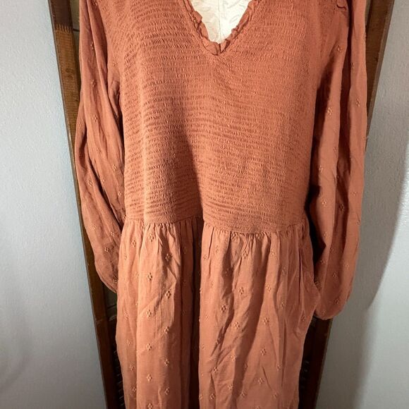 Old Navy Fit & Flare Midi Dress Smocked Clip-Dot Warm Hickory Plus Size XXL - Picture 7 of 15